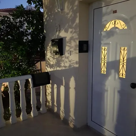 Nissi Luxury * Ajia Napa